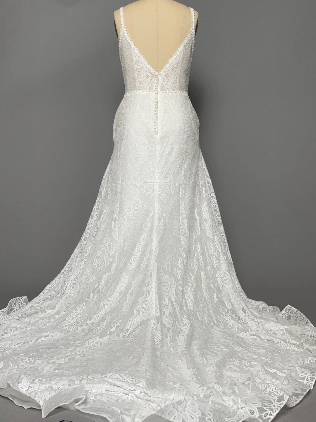 Evelyn Bridal Eve - Size 8