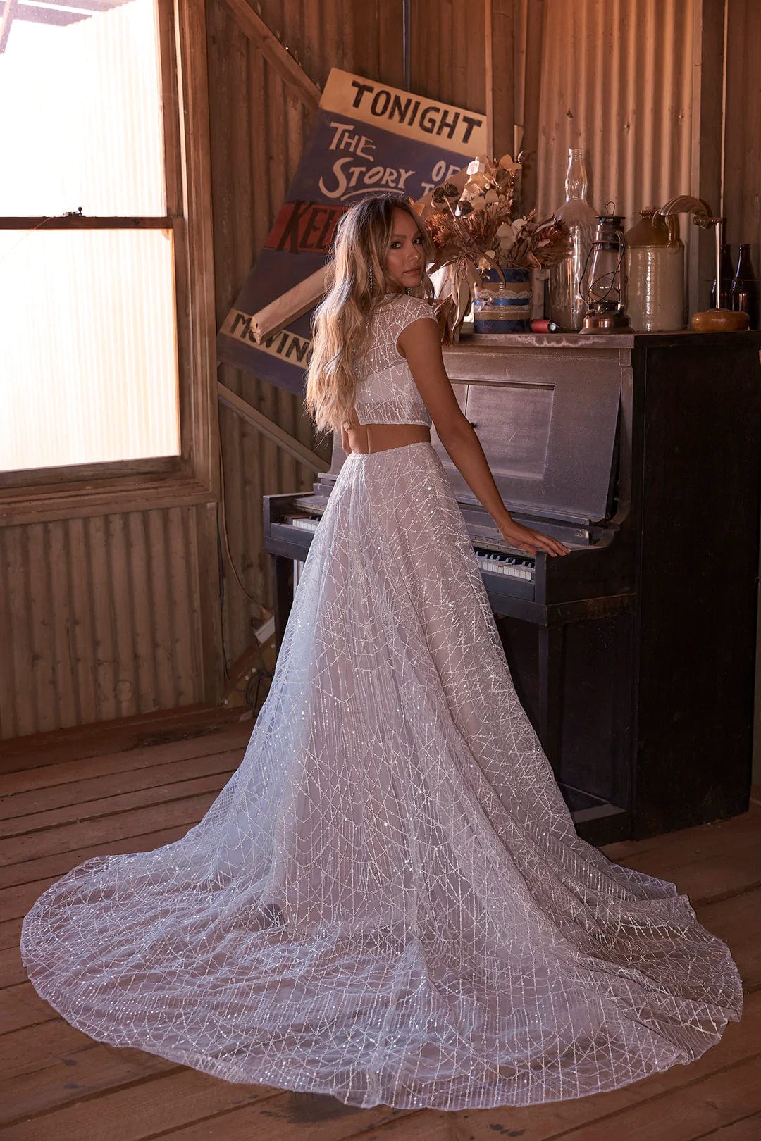 Evie Young Lyric - Size 10