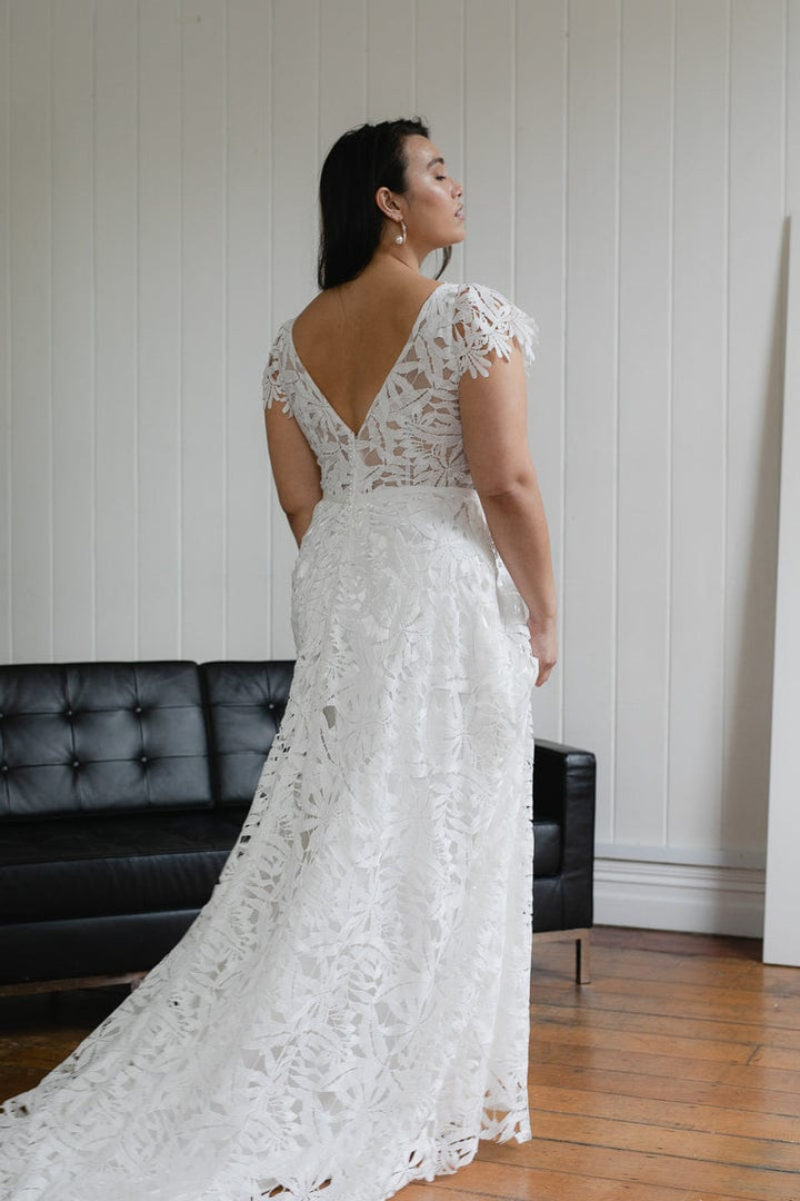 Hera Couture De Fossa Flare - Size 22