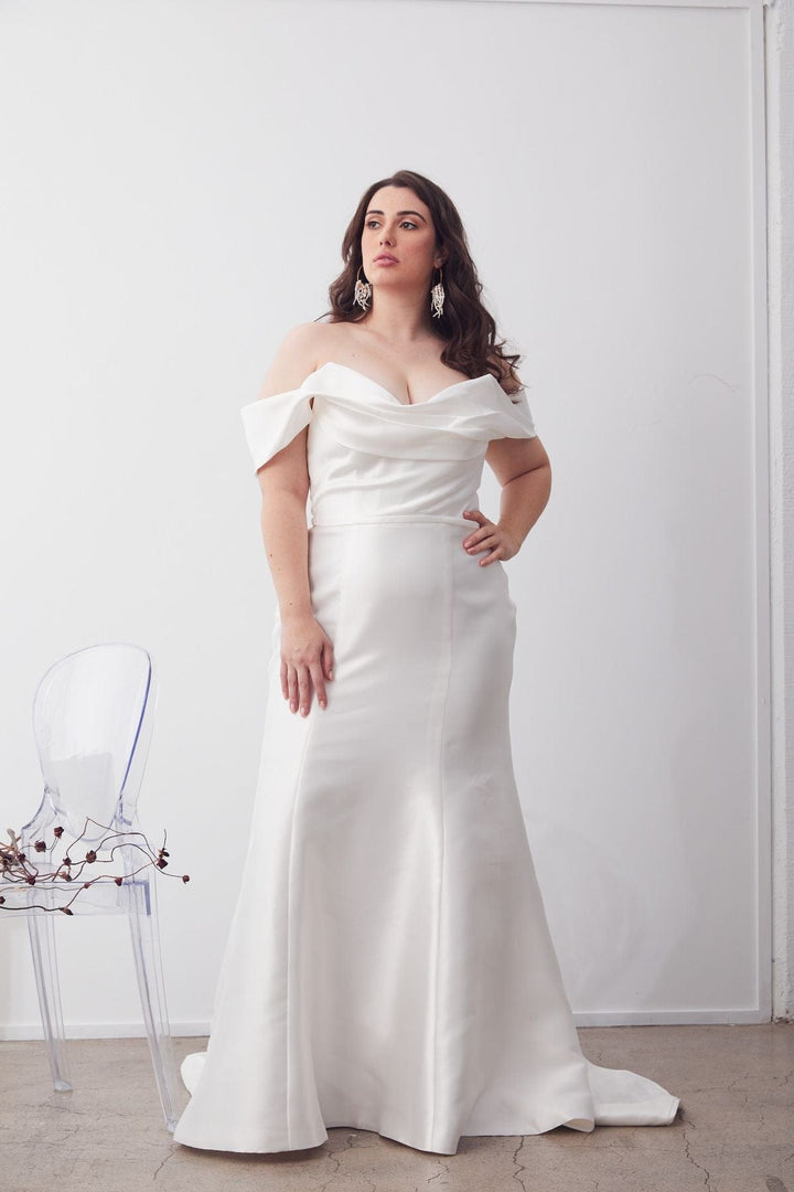 Hera Couture Le Chic - Size 22