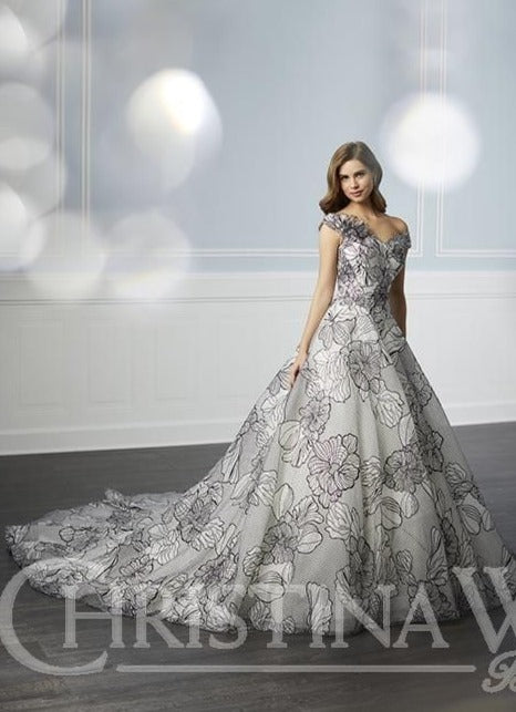 House of Wu 15717 - Size 16