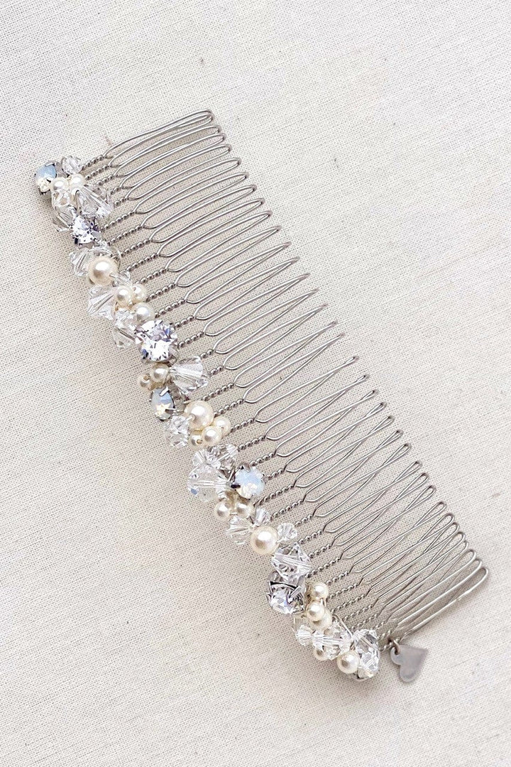Sara Gabriel Gia Comb
