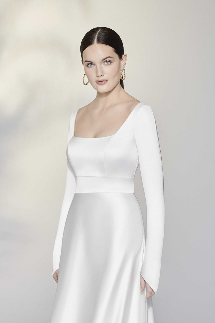 Signature by Justin Alexander Copeland - Size 10