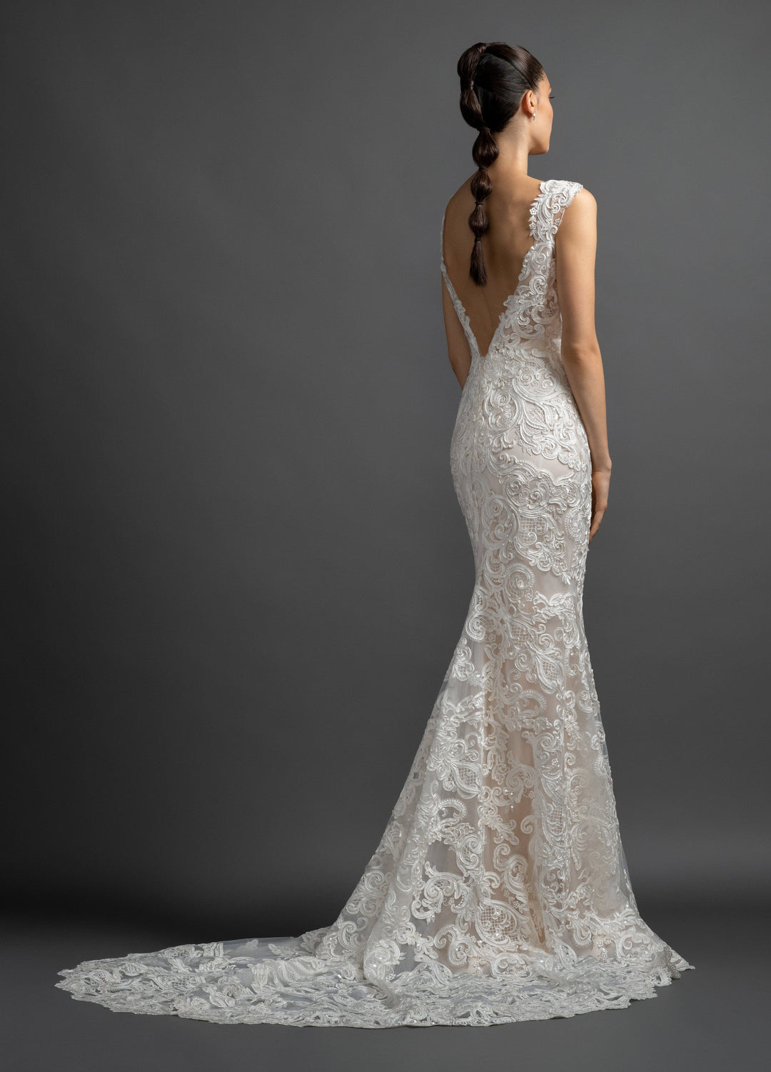 Lazaro Lucia - Size 14