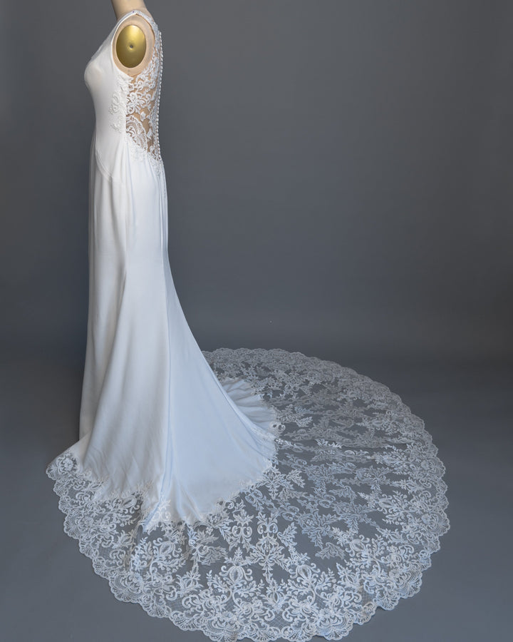 Luna Novias Yamir - Size 10