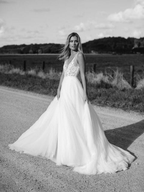 ivory evening dress wedding Ivory Minimalist Off The Shoulder Chiffon Wedding Dresses