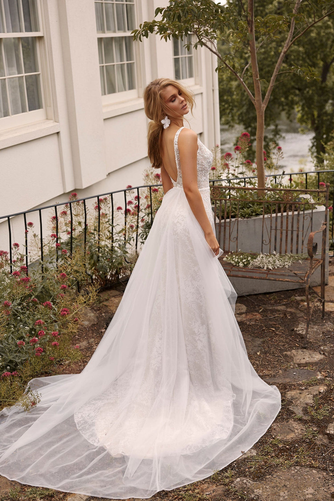 Madi Lane Cayla + Train - Size 12