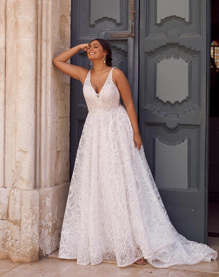 Madi Lane Mercedes - Size 12