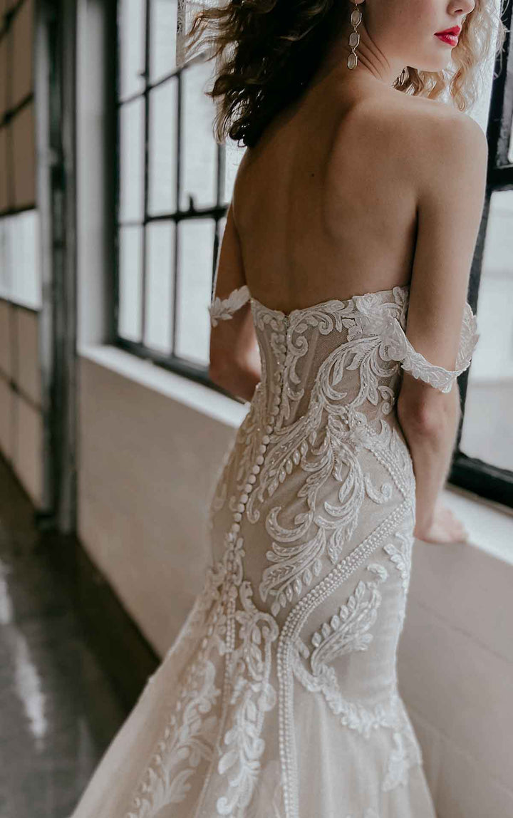 Martina Liana 1267 - Size 16