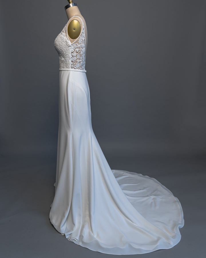 Mikaella 2195 - Size 10