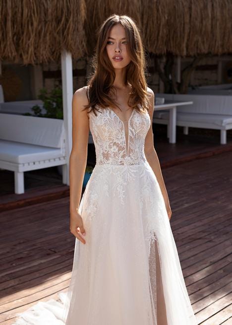 Modeca Odile - Size 6