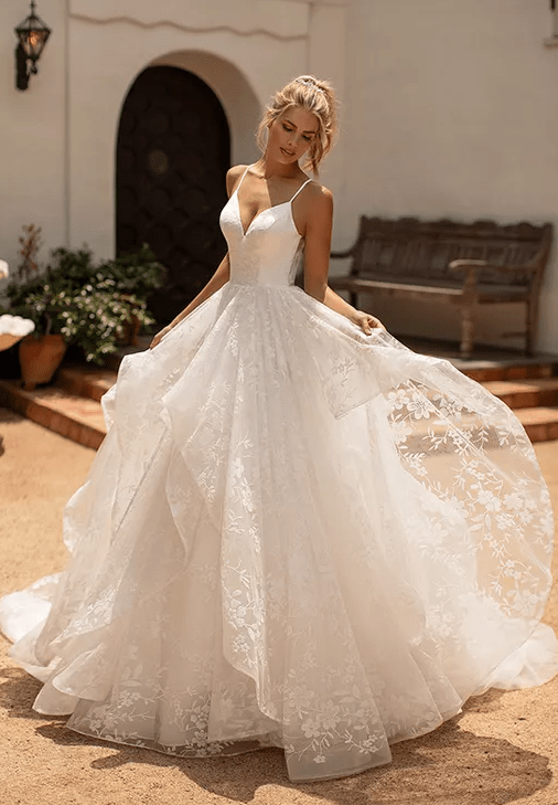 Moonlight Bridal J6782 - Size 8 Moonlight Bridal J6782 - Size 8