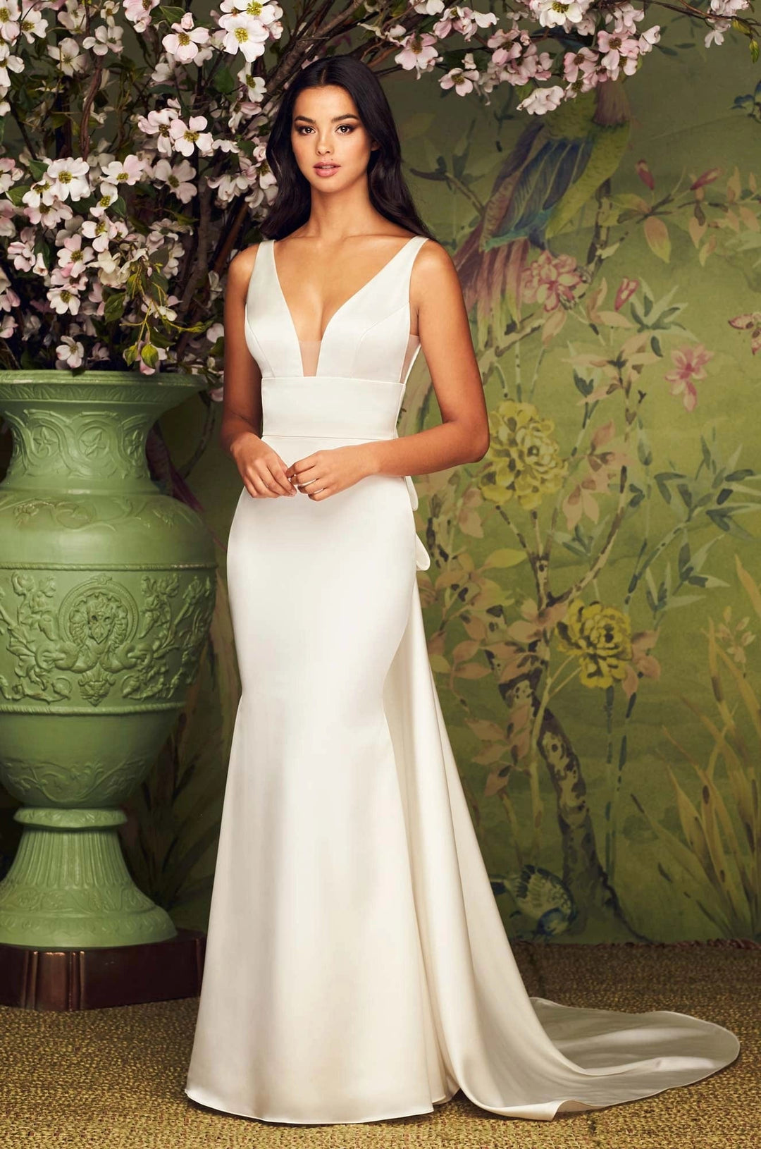 Paloma Blanca 4884 - Size 2