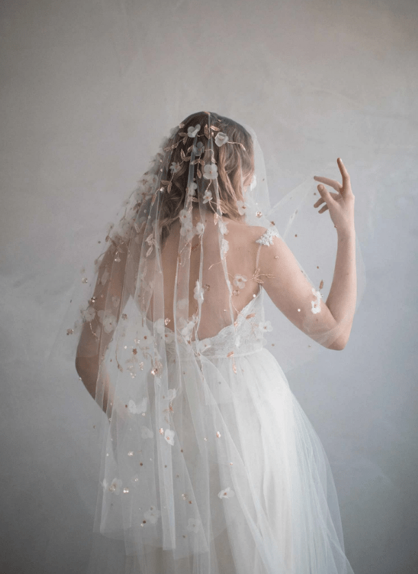 Twigs & Honey 864 Veil