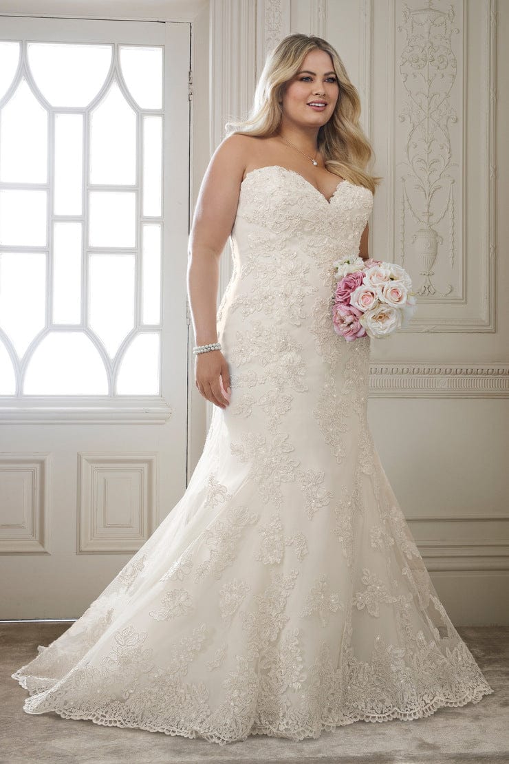 Sophia Tolli Alexia - Size 22