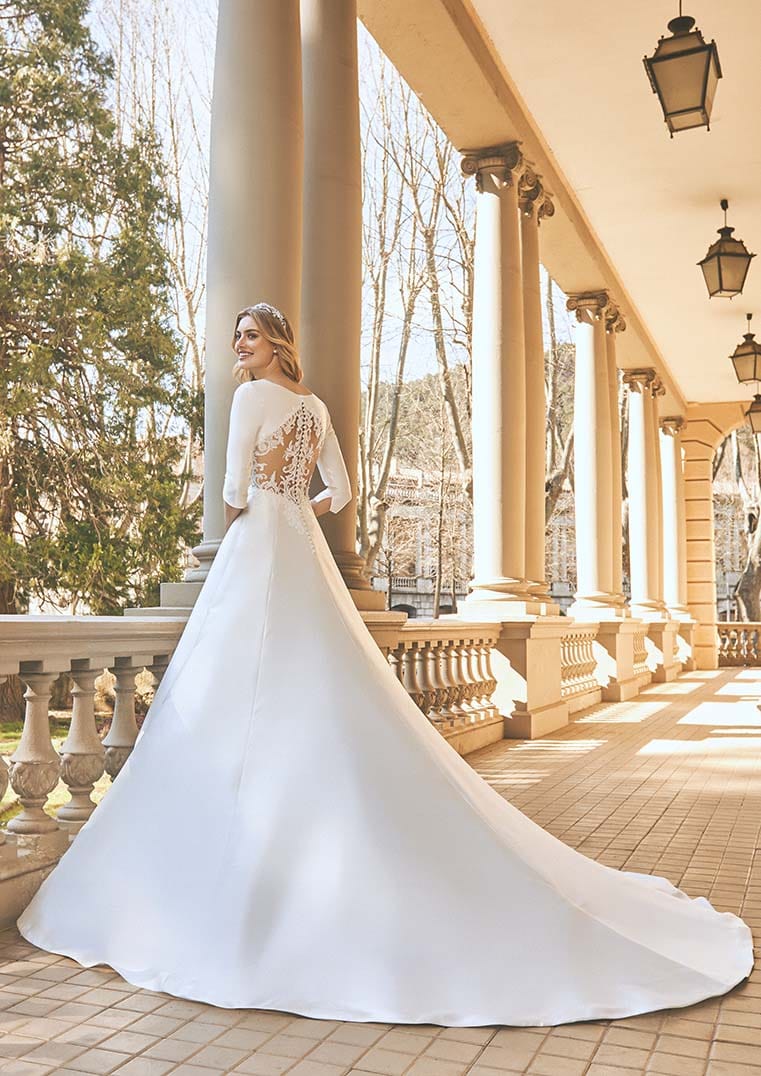 St. Patrick Clandon - Size 14