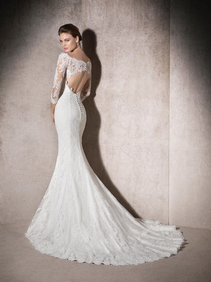 St. Patrick Macedonia - Size 8