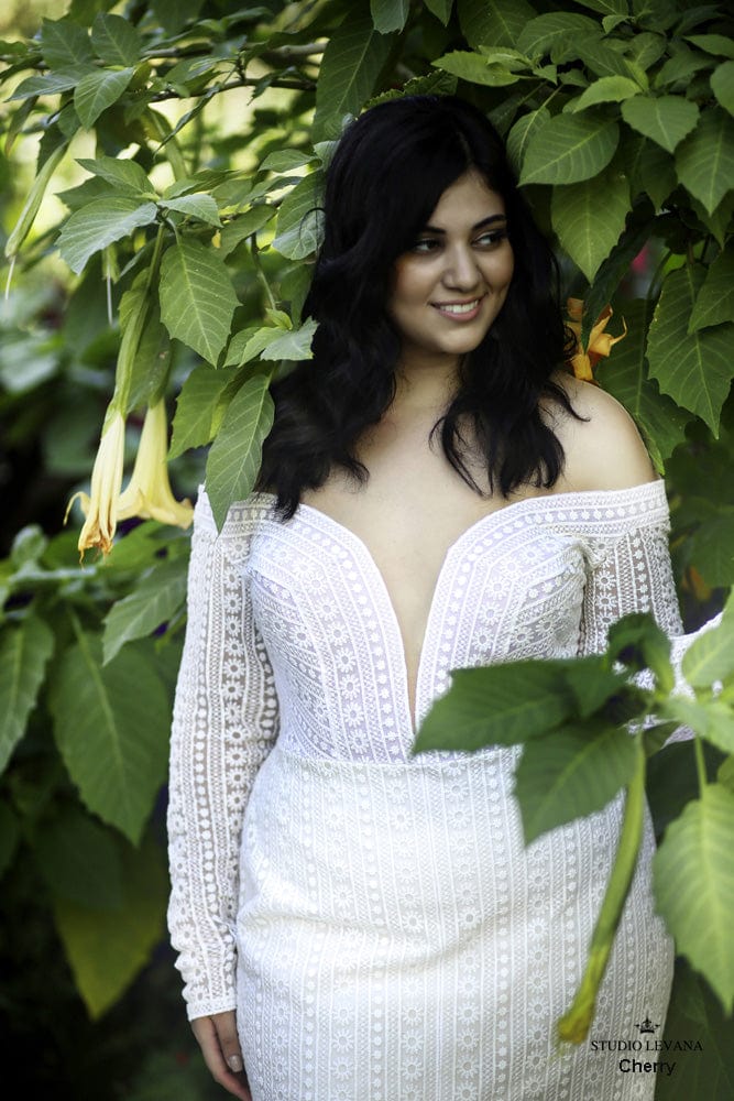 Studio Levana Cherry - Size 20