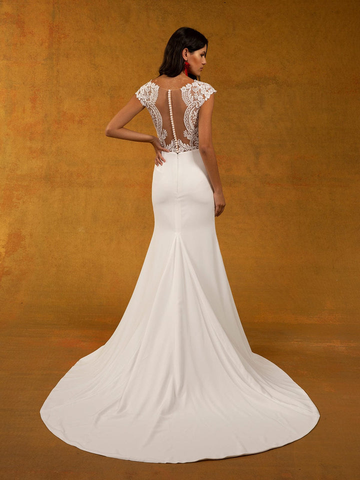 Tara Lauren Amaia - Size 10