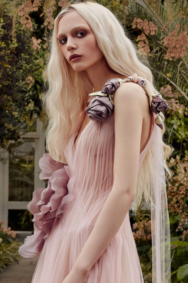 Vera Wang Primrose - Size 10