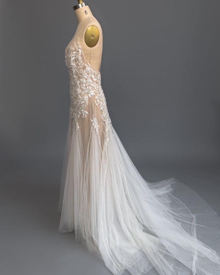 Watters Tempest - Size 10