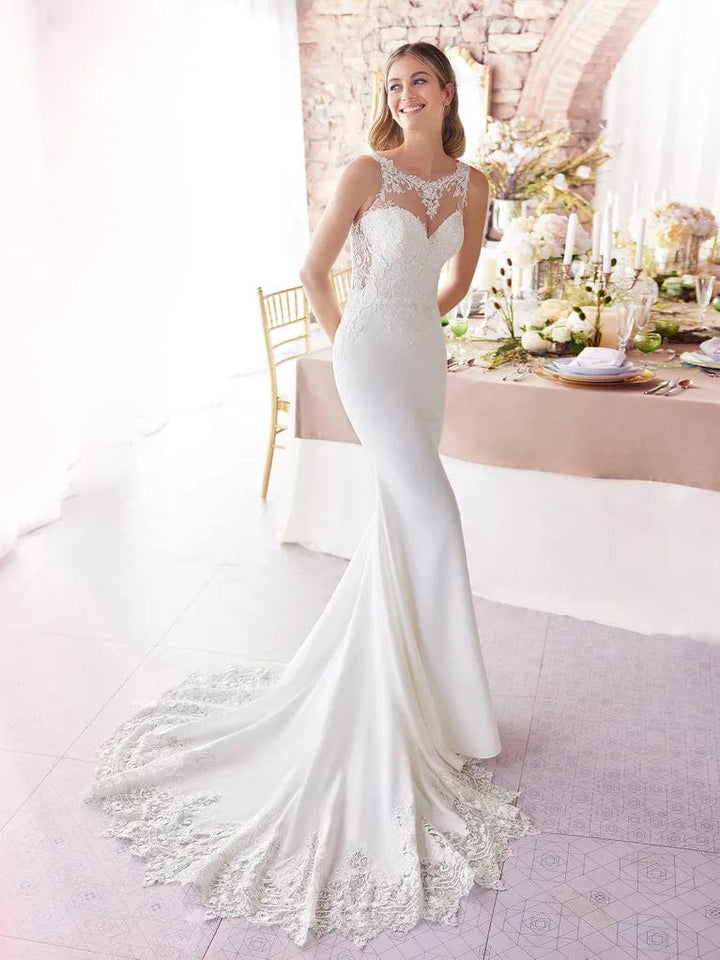 White One Bogoh - Size 14