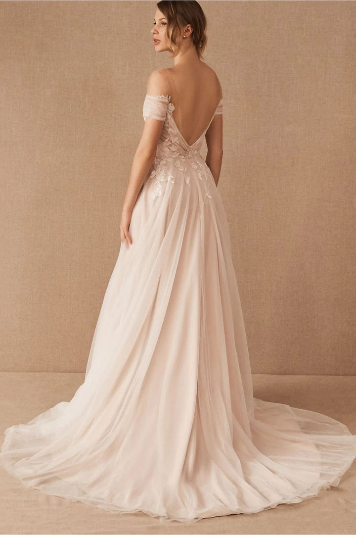 Willowby by Watters Katara - Size 4