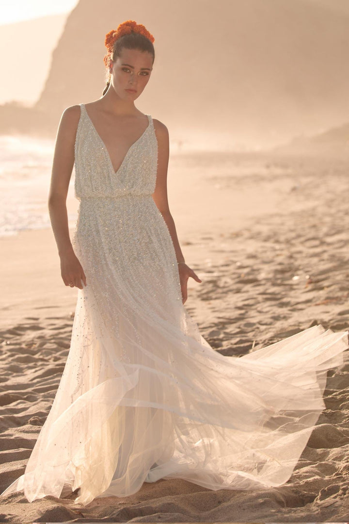 Willowby by Watters Celestial - Size 10