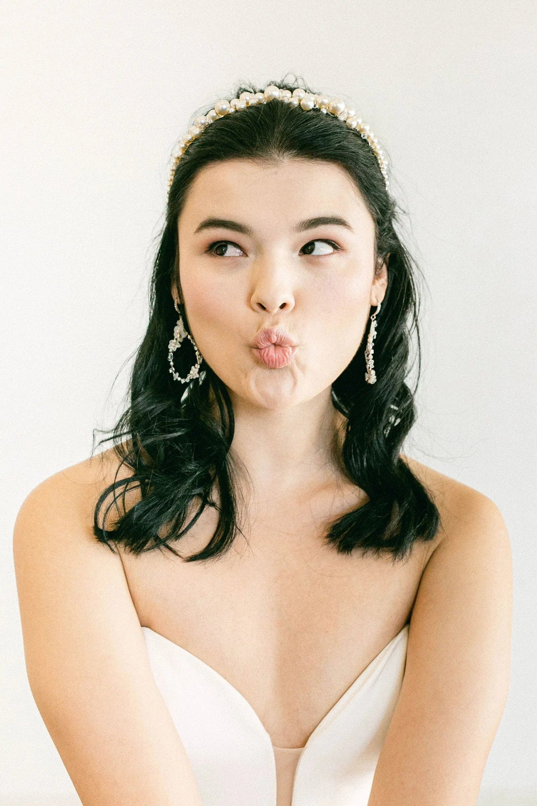 Sara Gabriel Luna Tiara