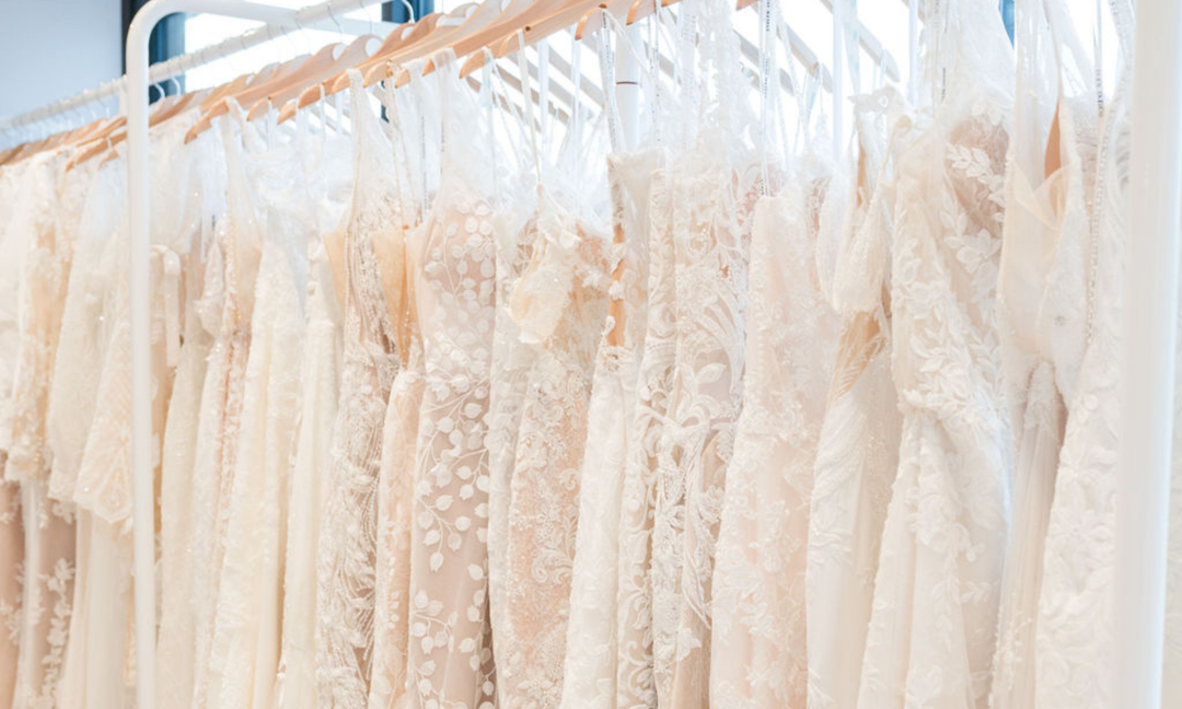 5 Wedding Dress Shopping Tips