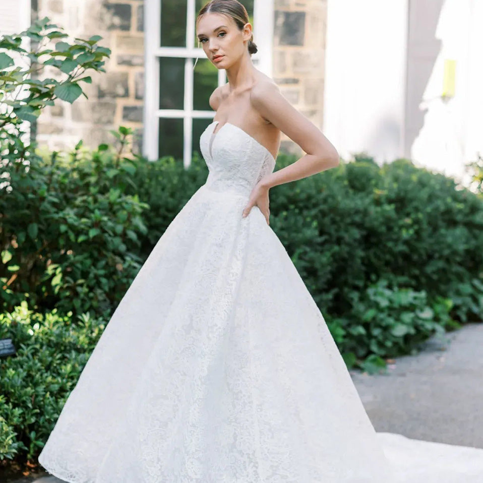 Beccar Wedding Dress Sample Sale
