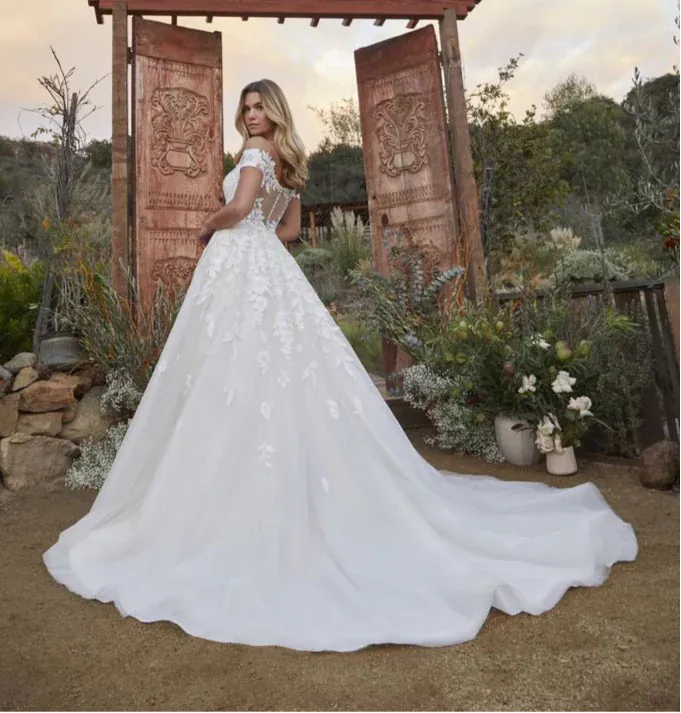 casablanca bridal 