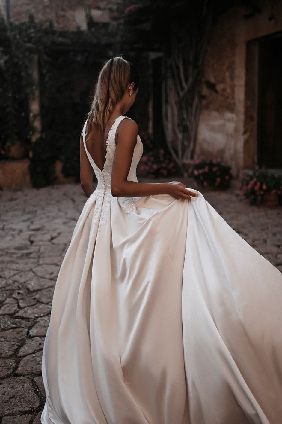 Abella E204 - Size 12