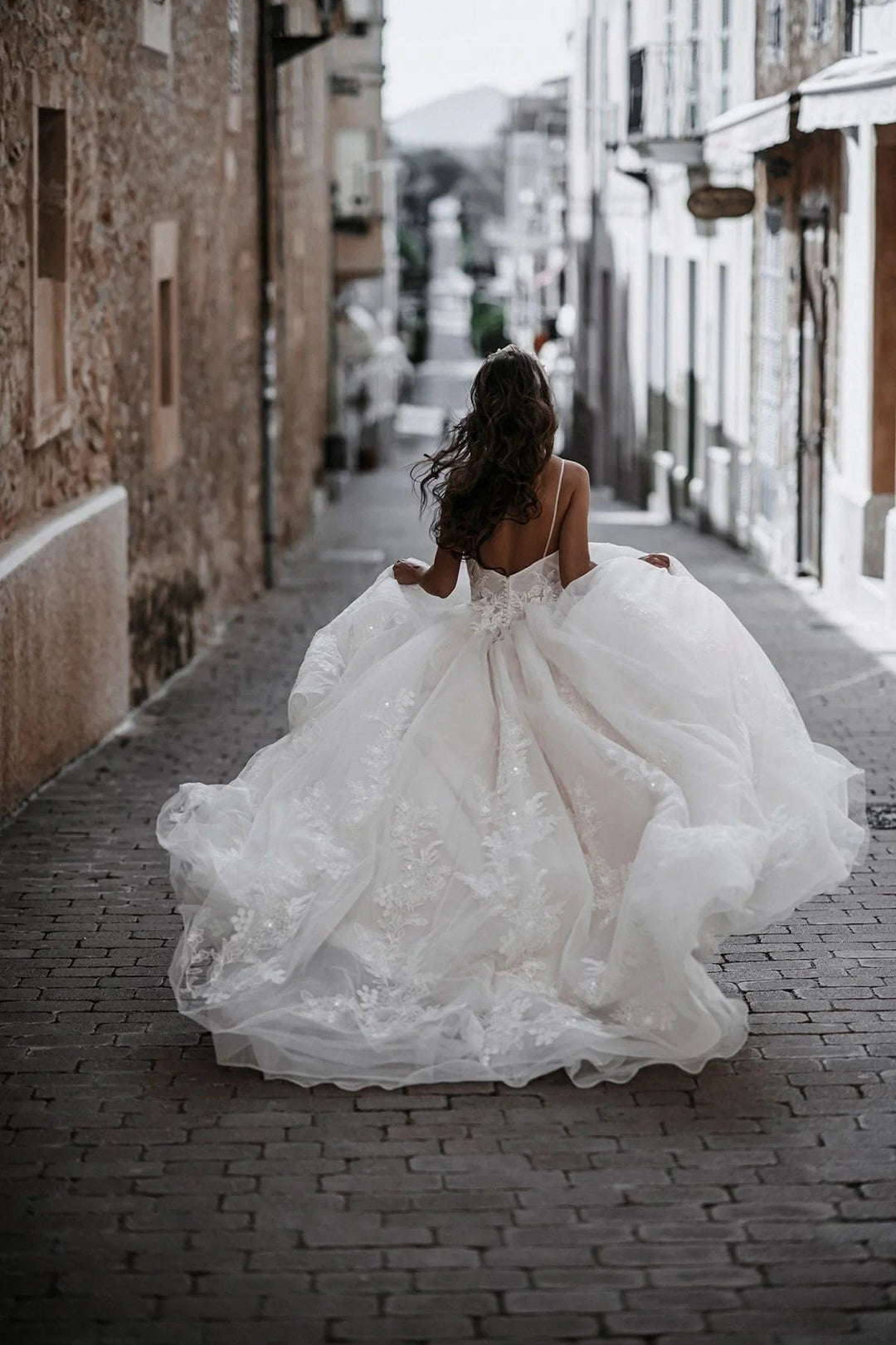 Abella E162 - Size 10 – Luxe Redux Bridal