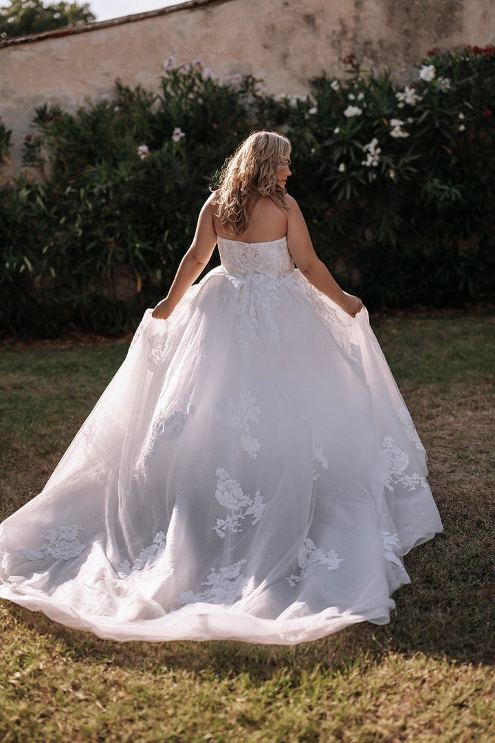 Abella E262 - Size 18