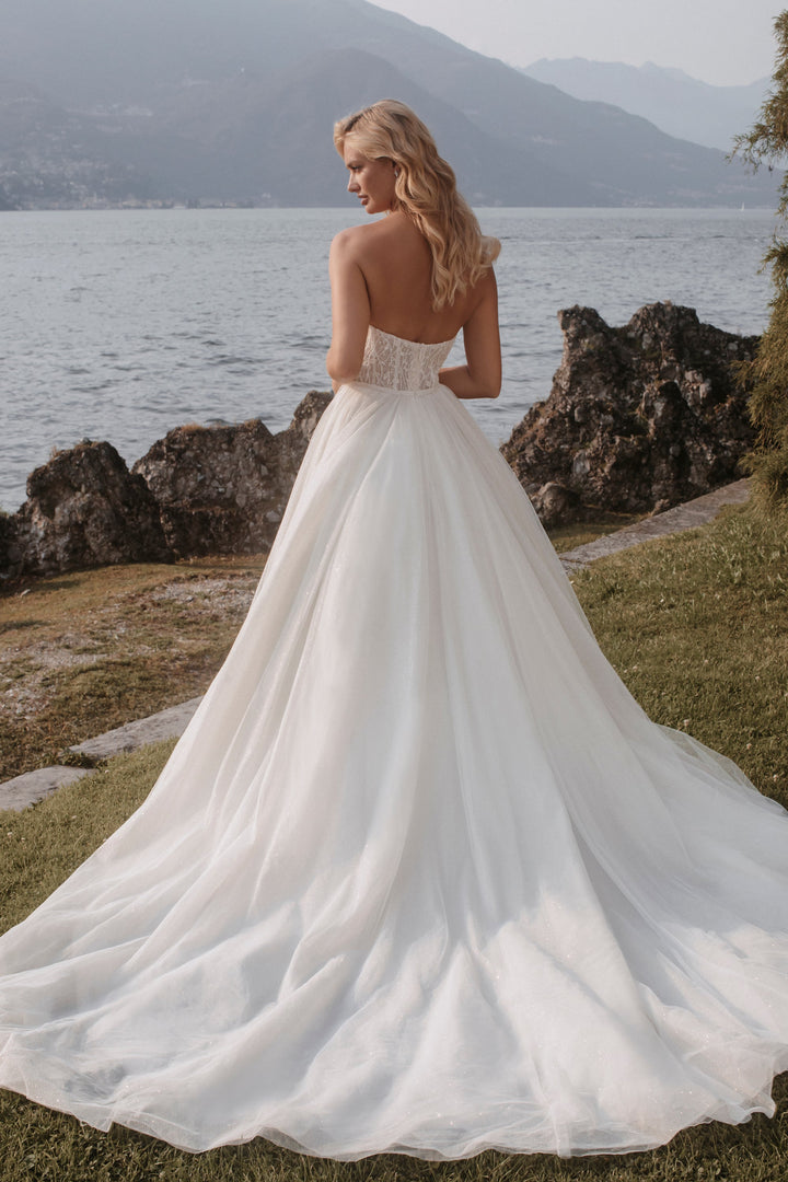 Abella E405 - Size 8