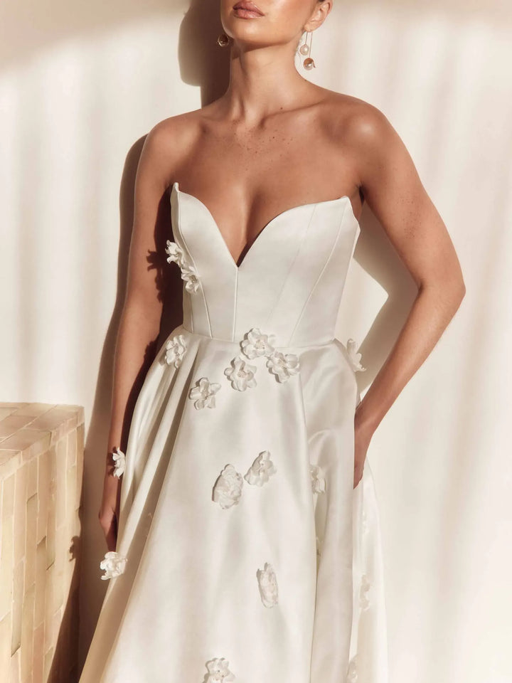 Alena Leena Magnolia - Size 14