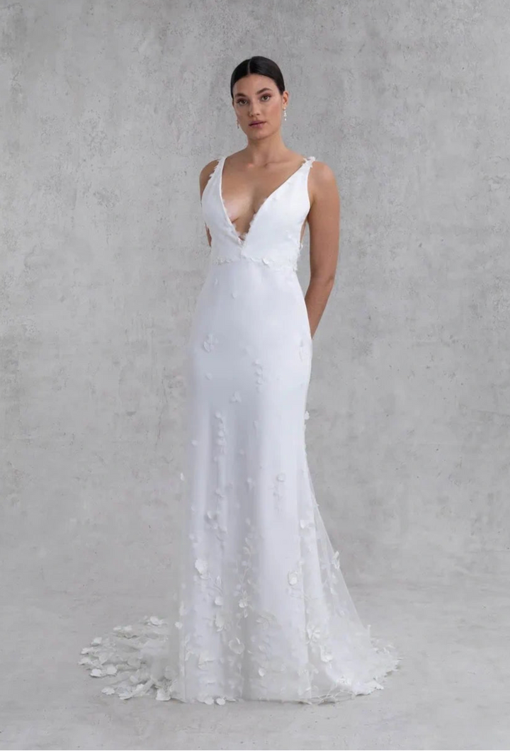 Alexandra Grecco Nicolette - Size 8