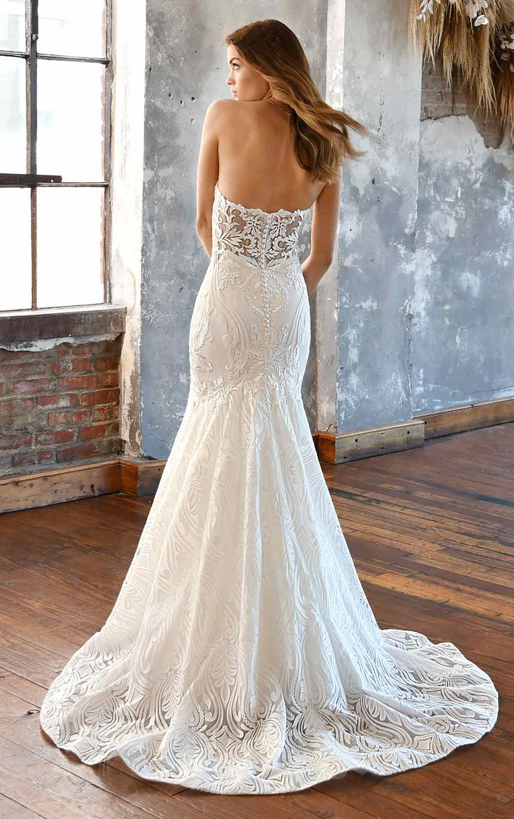 All Who Wander Atlas - Size 10