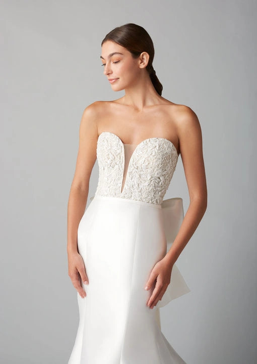 Allison Webb Sabine - Size 10