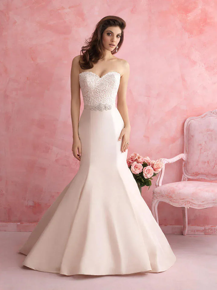 Allure 2803 - Size 8