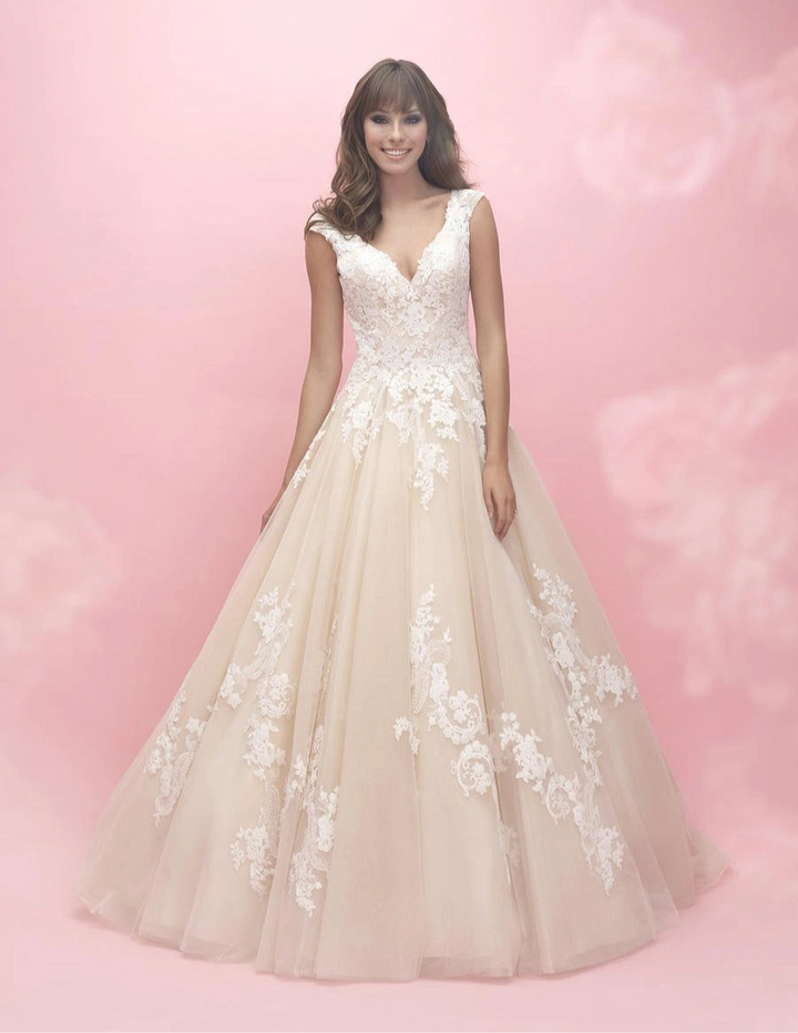 Allure 3061 - Size 18