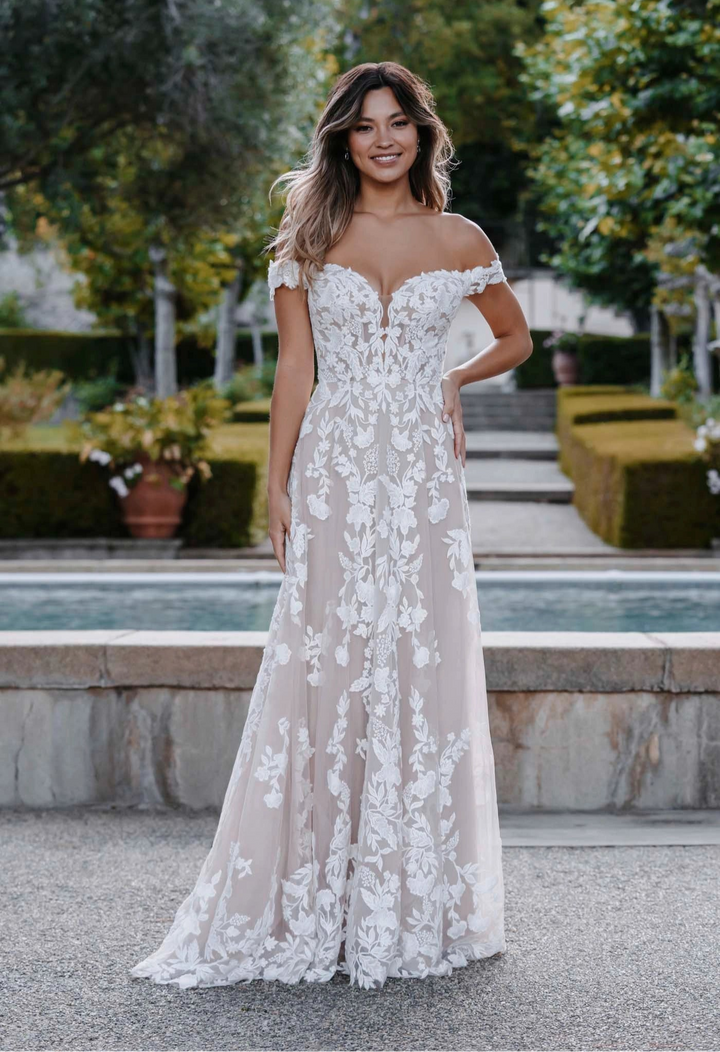 Allure 3508 - Size `14