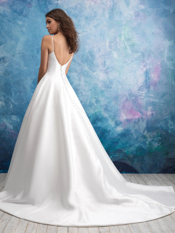 Allure 9570 - Size 12