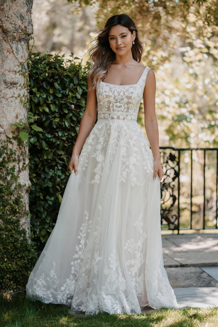 Allure 9900L - Size 14