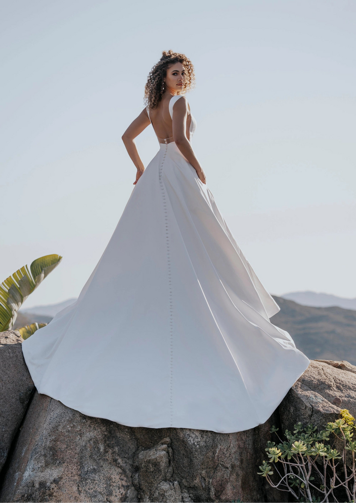 Allure A1155 - Size 16