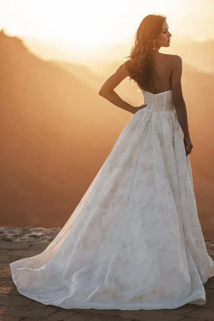 Allure A1200 - Size 16