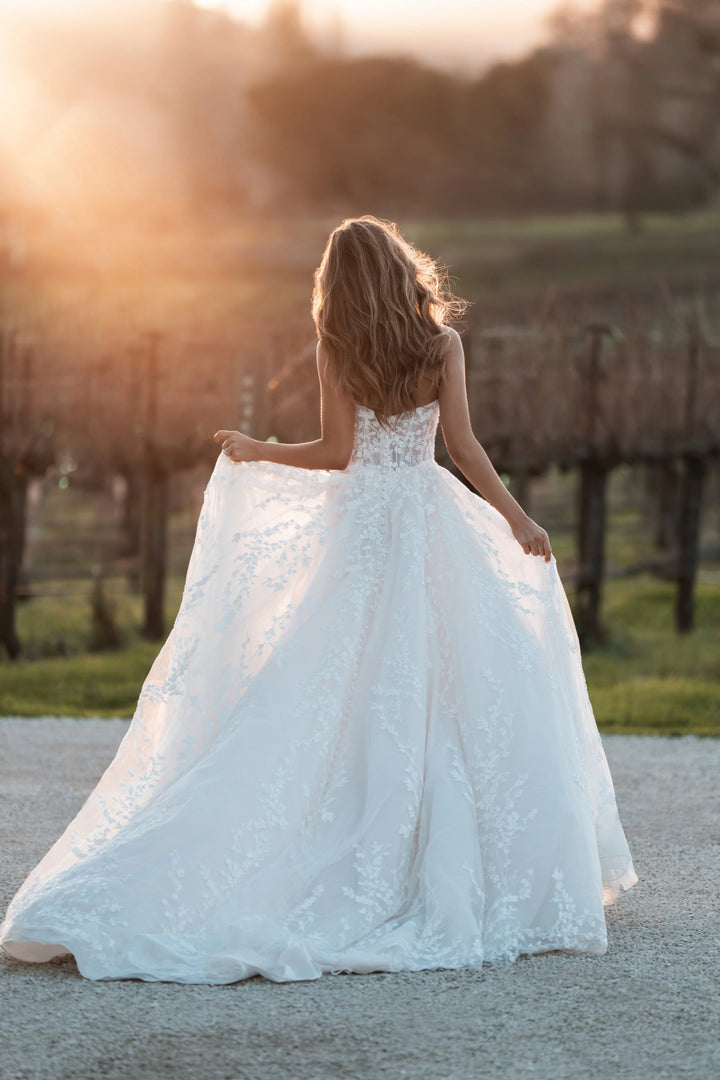 Allure A1252 - Size 10