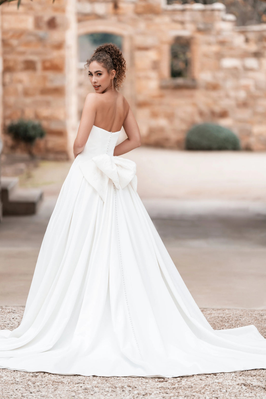 Allure A1254 - Size 8