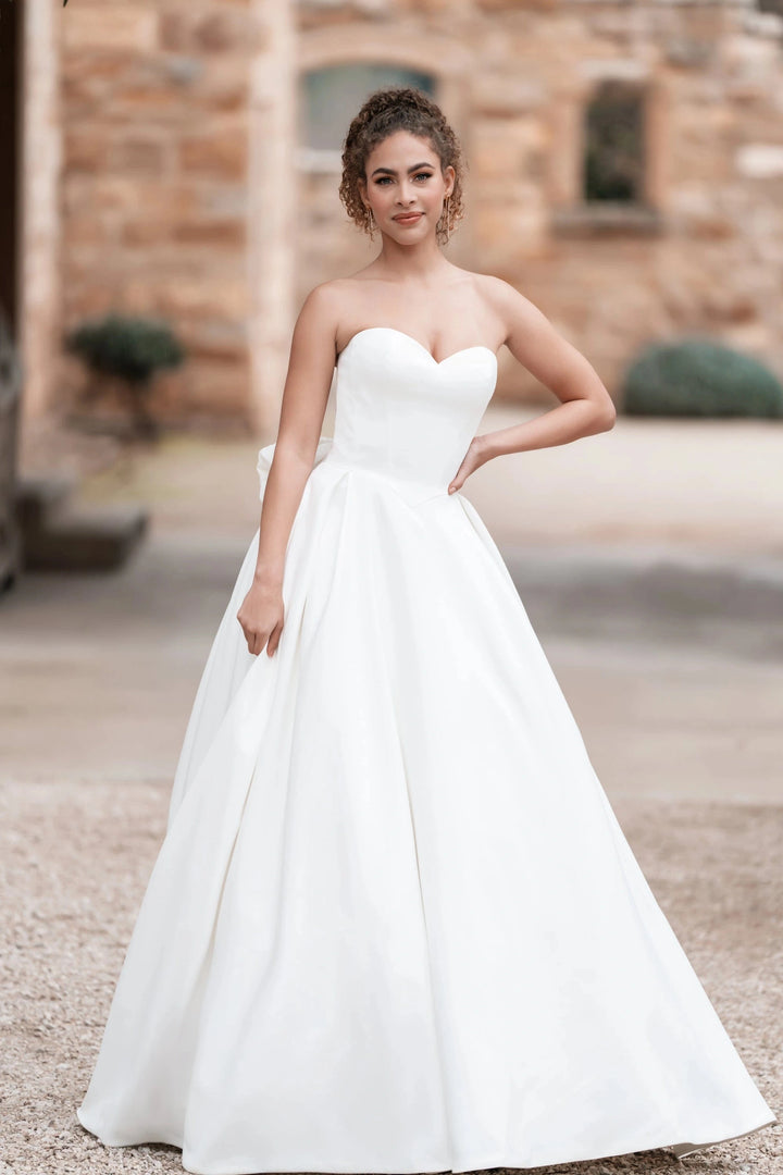 Allure A1254 - Size 16